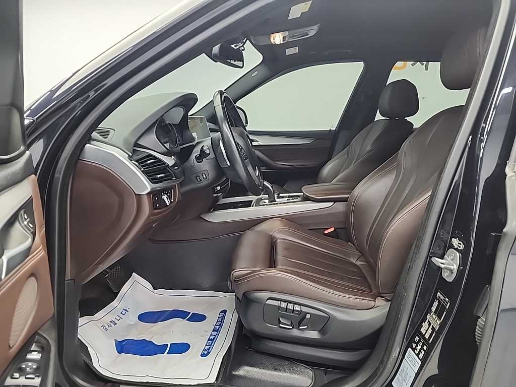 BMW X5 - Vista 11