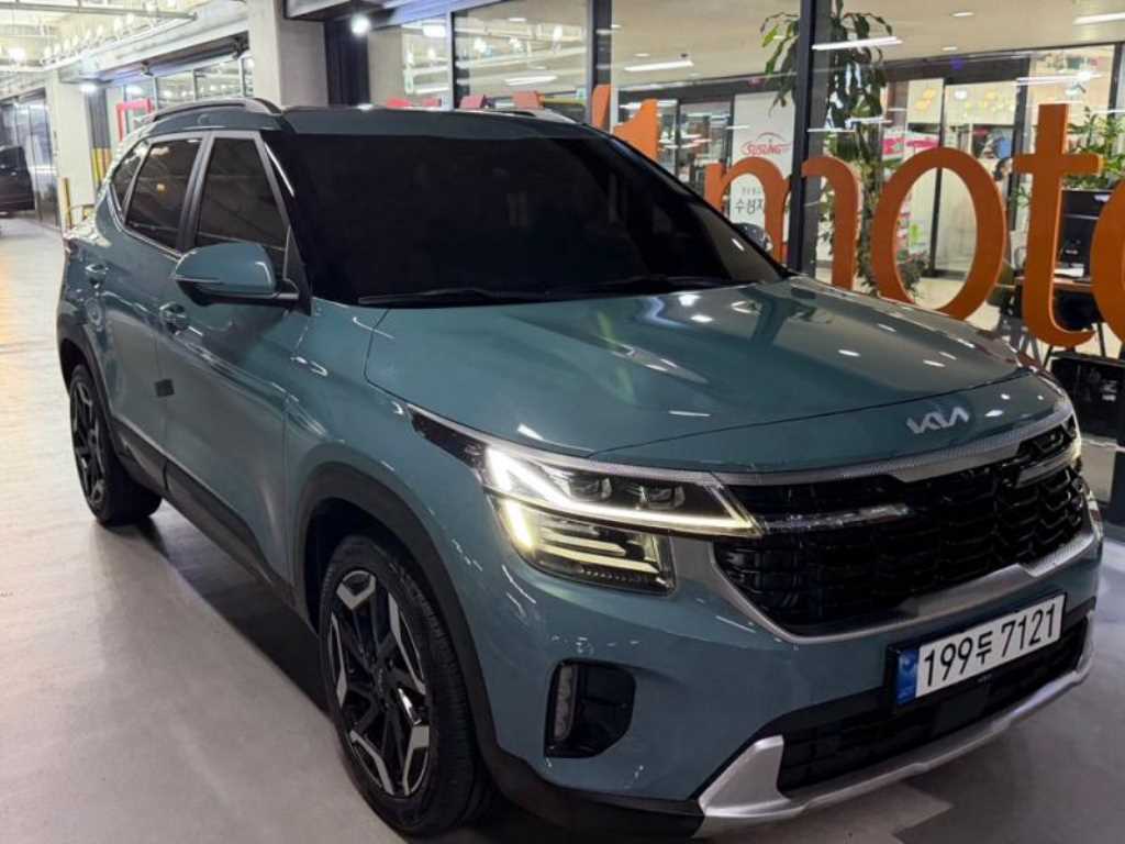 KIA Seltos - Vista 2