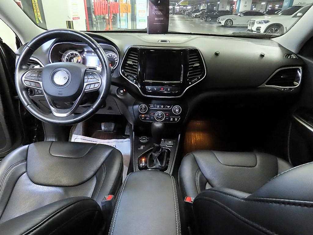 Jeep Cherokee - Vista 10