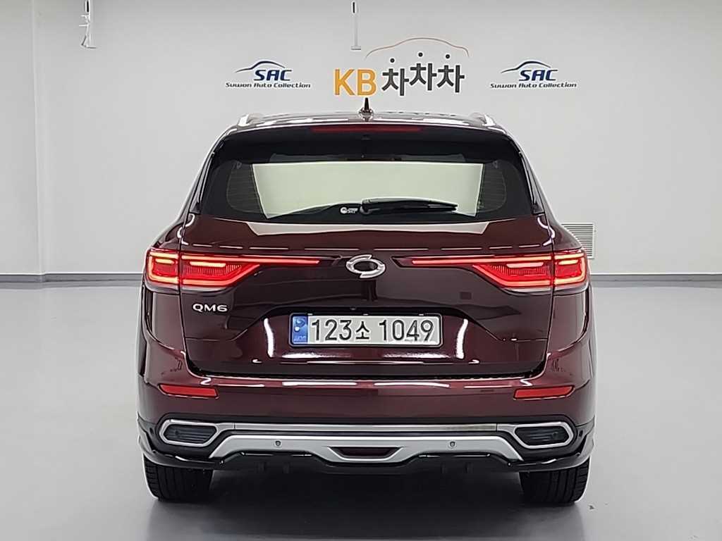 SAMSUNG QM6 - Vista 3