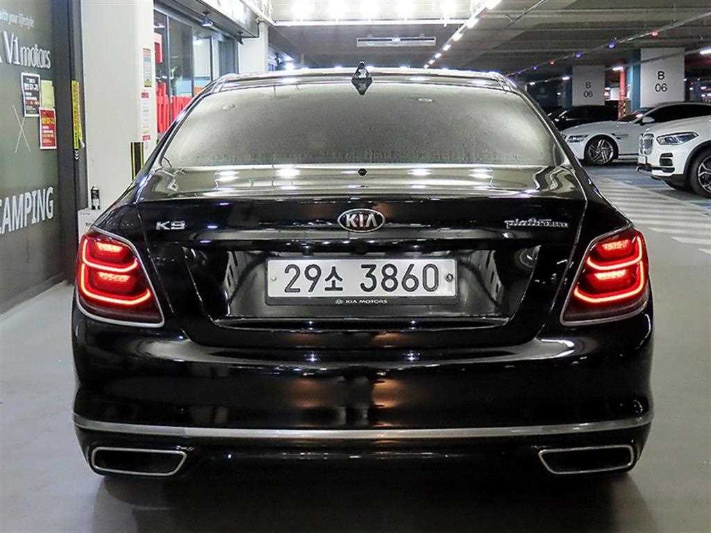 KIA K9 - Vista 5