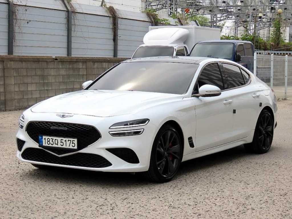 Genesis G70 - Vista 2