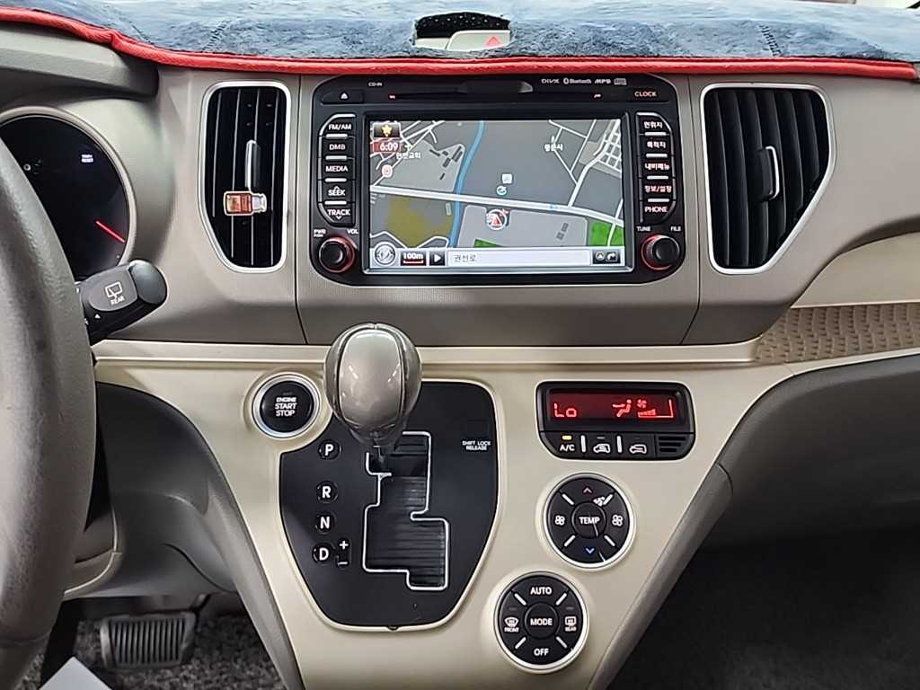 KIA Ray - Vista 10