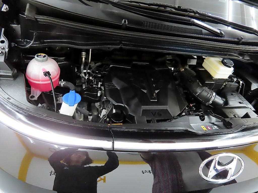 HYUNDAI Staria 2023 Negro - Importación desde Corea - HF Imports Iquique - Foto 19