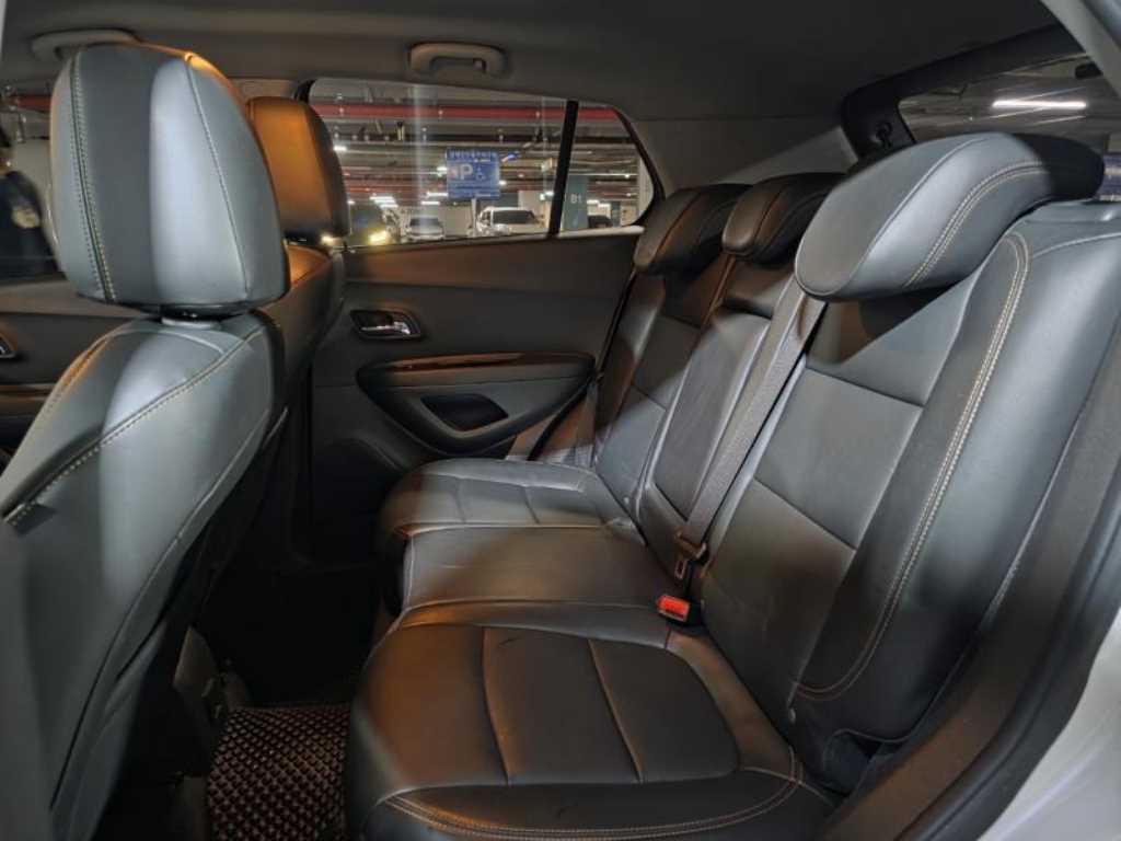 Chevrolet Trax - Vista 8