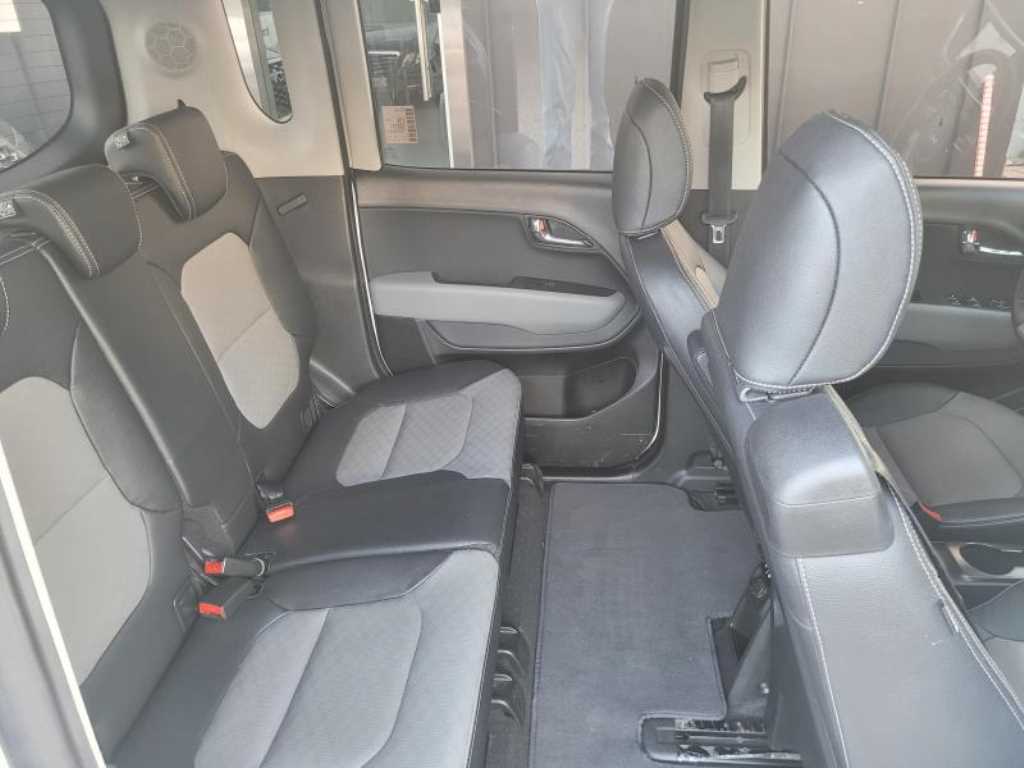 KIA Ray - Vista 10
