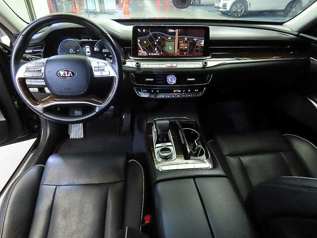 KIA K9 - Vista 10