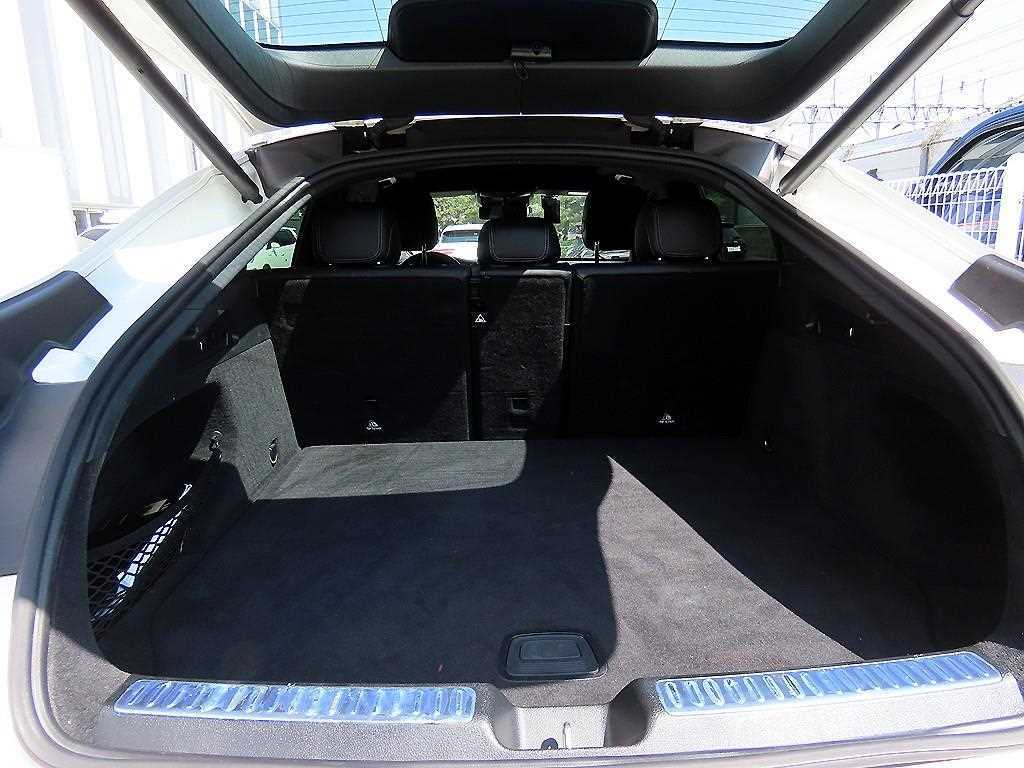 Mercedes Benz GLC Class 2021 Blanco - Importación desde Corea - HF Imports Iquique - Foto 16