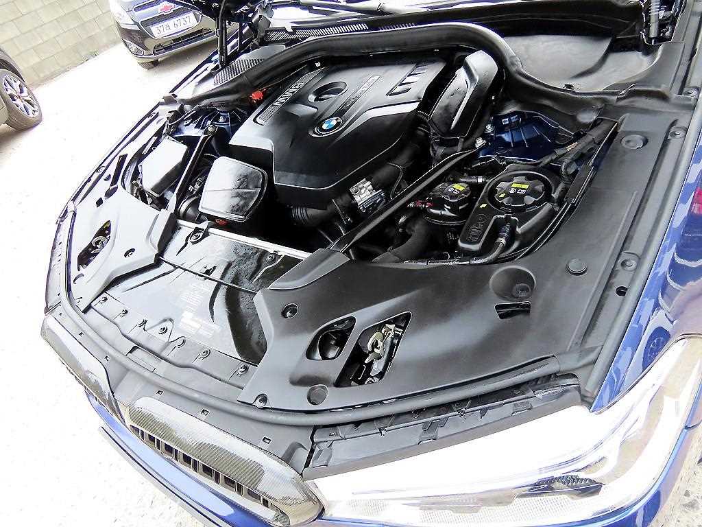 BMW 5 Series 2017 Azul - Importación desde Corea - HF Imports Iquique - Foto 19