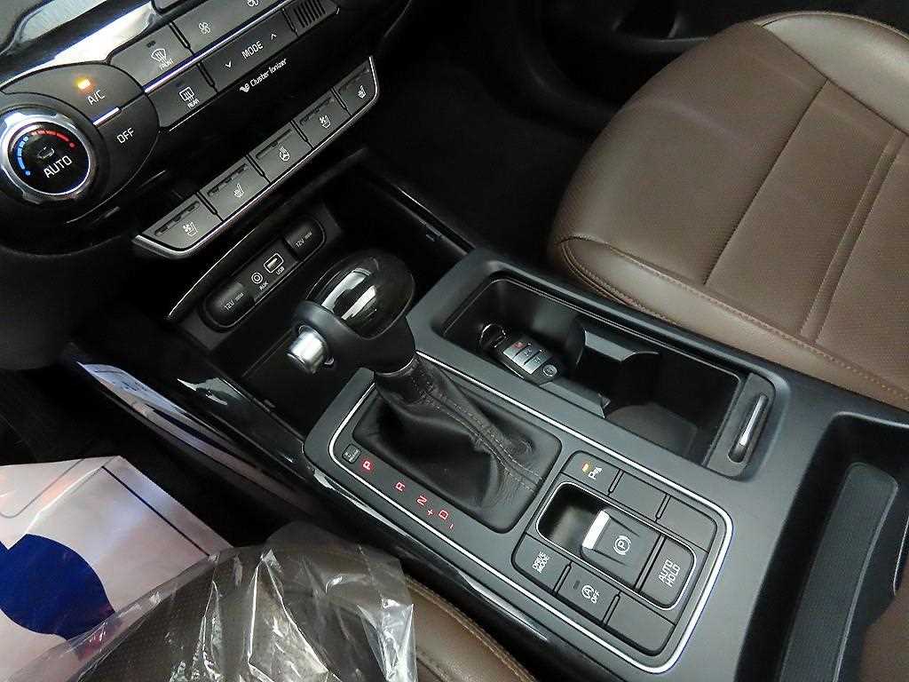 KIA Sorento - Vista 12