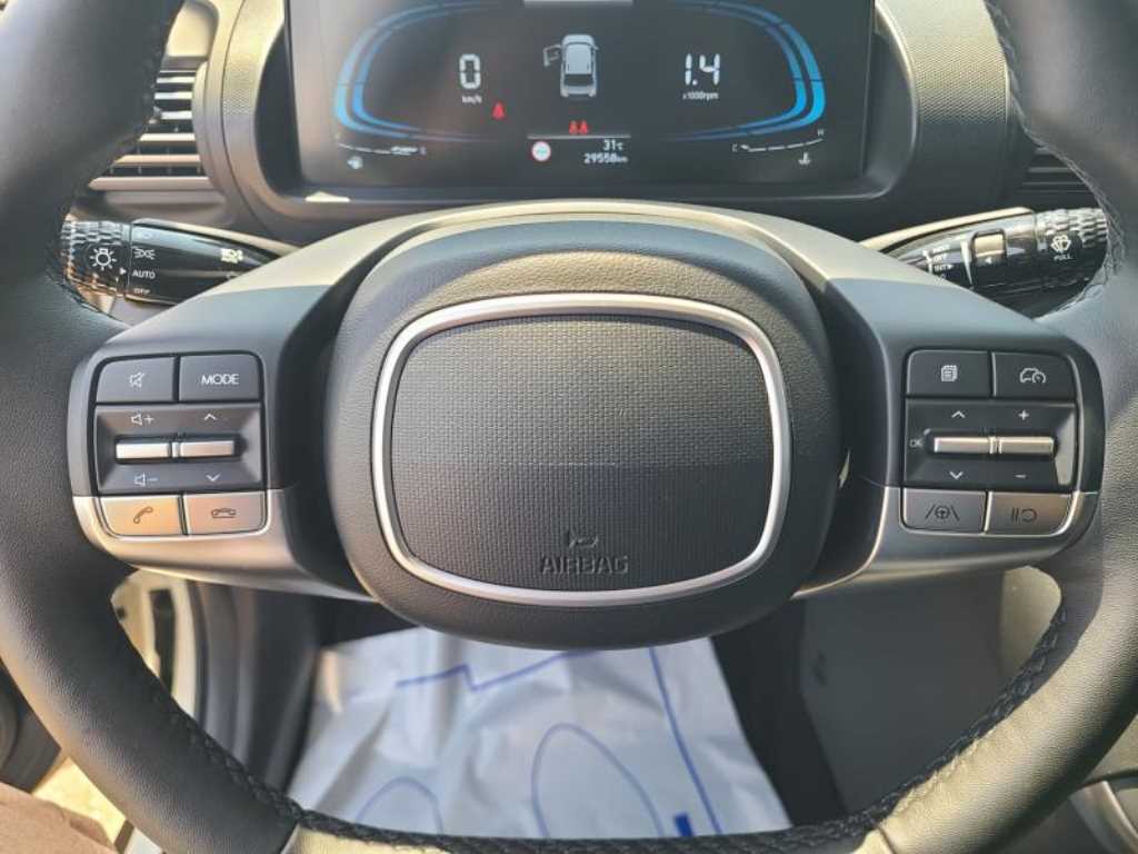 HYUNDAI Casper - Vista 12