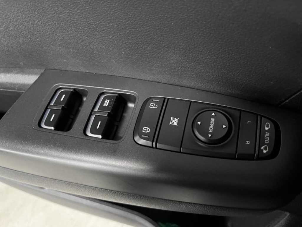 KIA Sportage - Vista 6