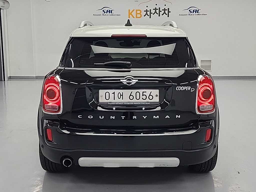 Mini Countryman - Vista 3