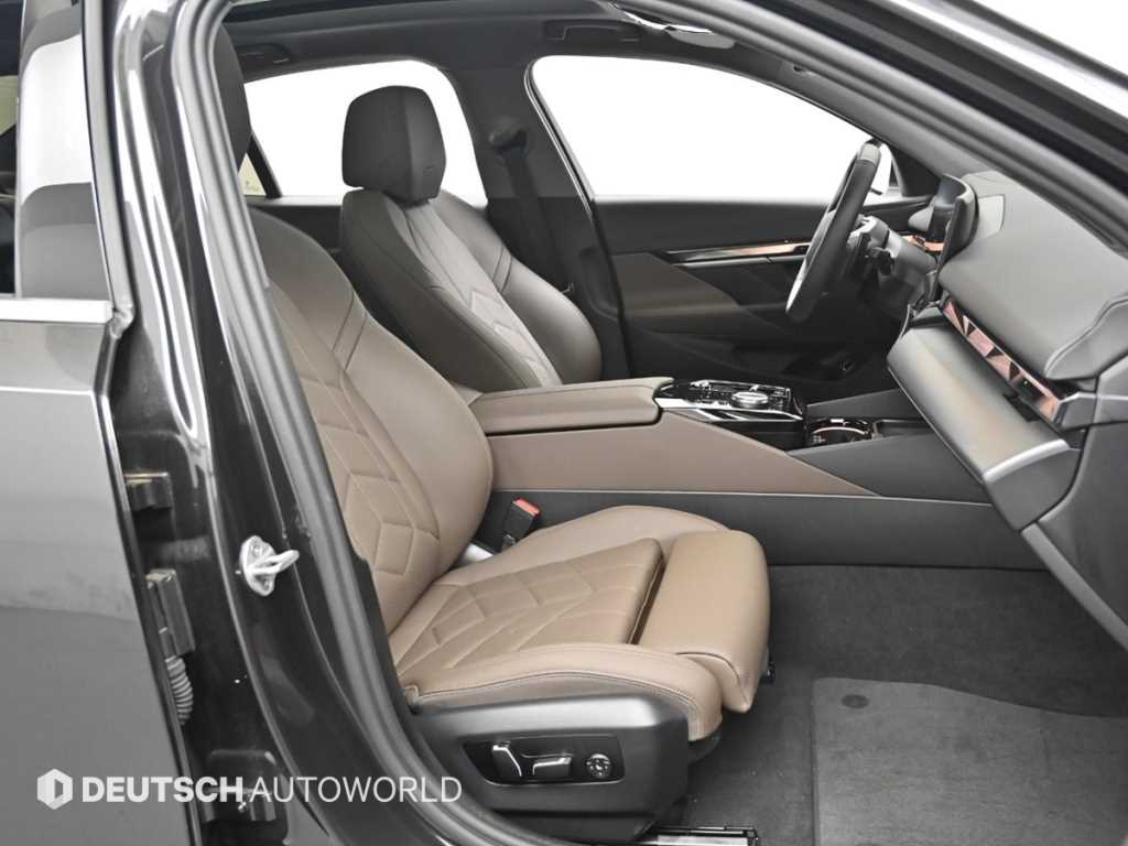 BMW 5 Series - Vista 10