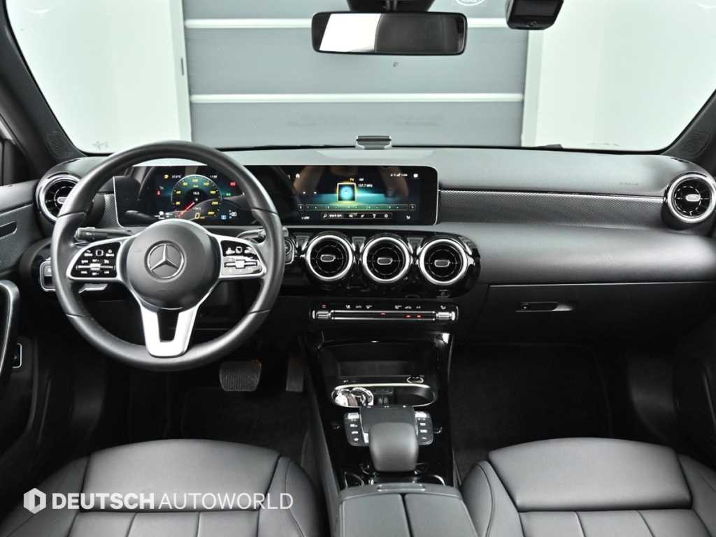 Mercedes Benz A Class - Vista 8