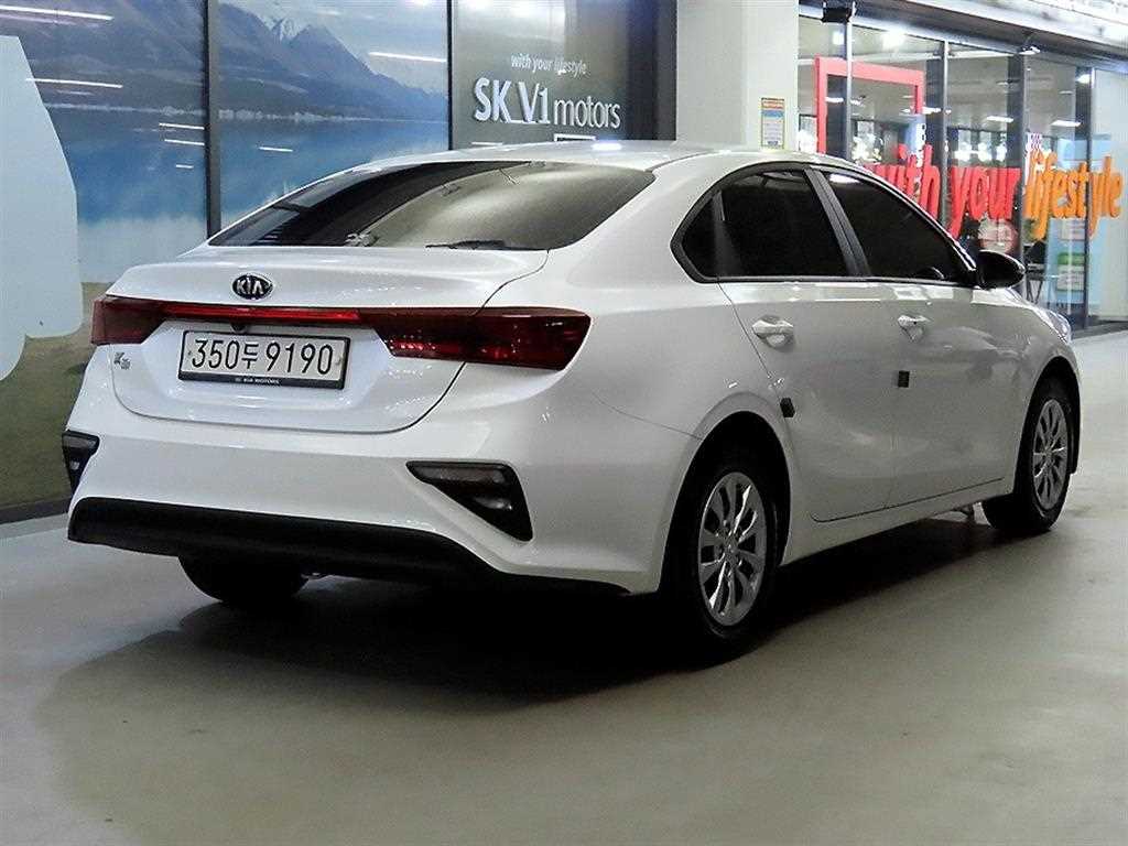 KIA K3 - Vista 4