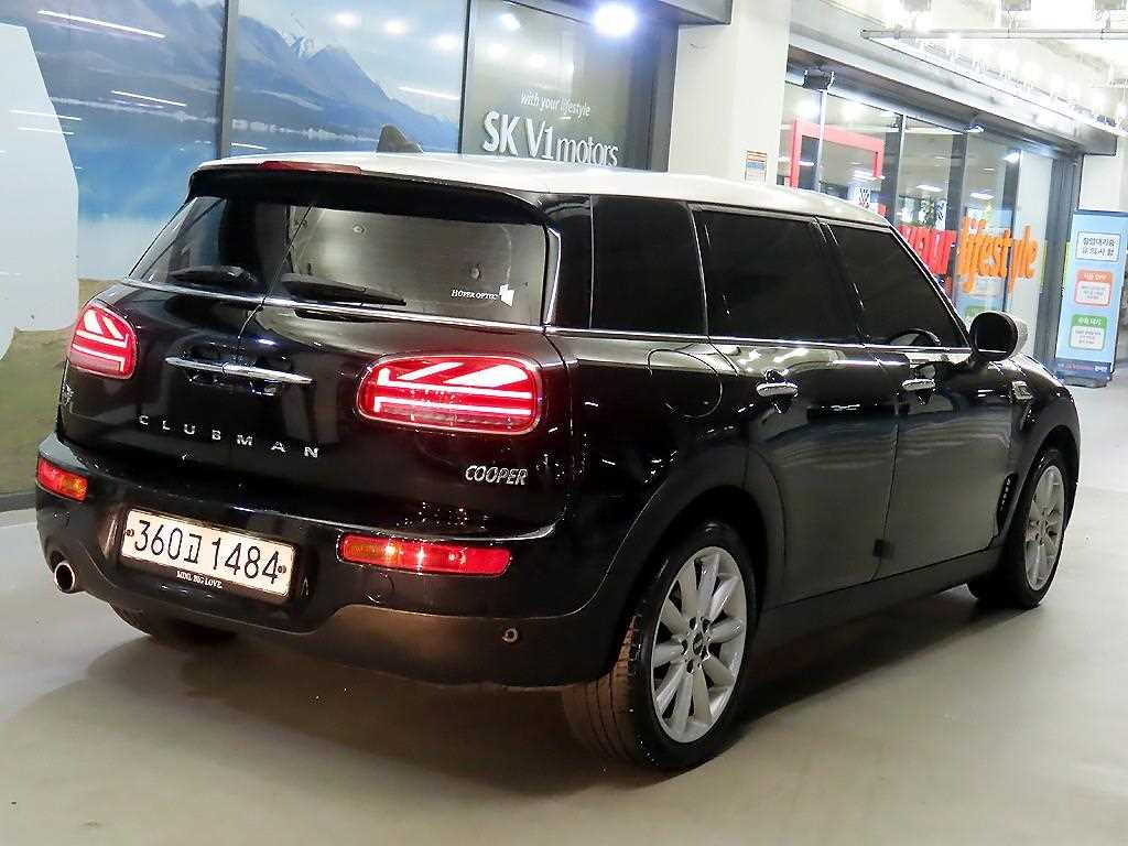 Mini Clubman - Vista 4