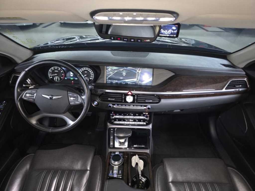 Genesis EQ900 - Vista 7
