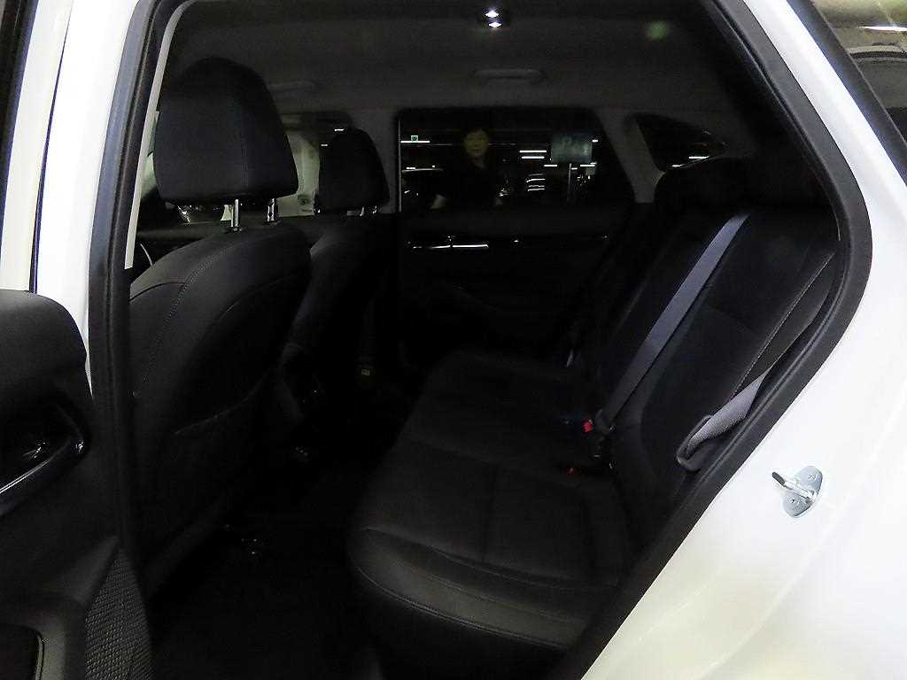 KIA Seltos - Vista 7
