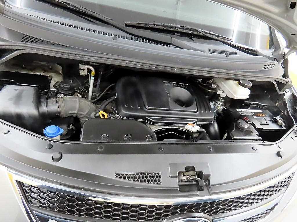 HYUNDAI Starex 2016 - Importación desde Corea - HF Imports Iquique - Foto 16