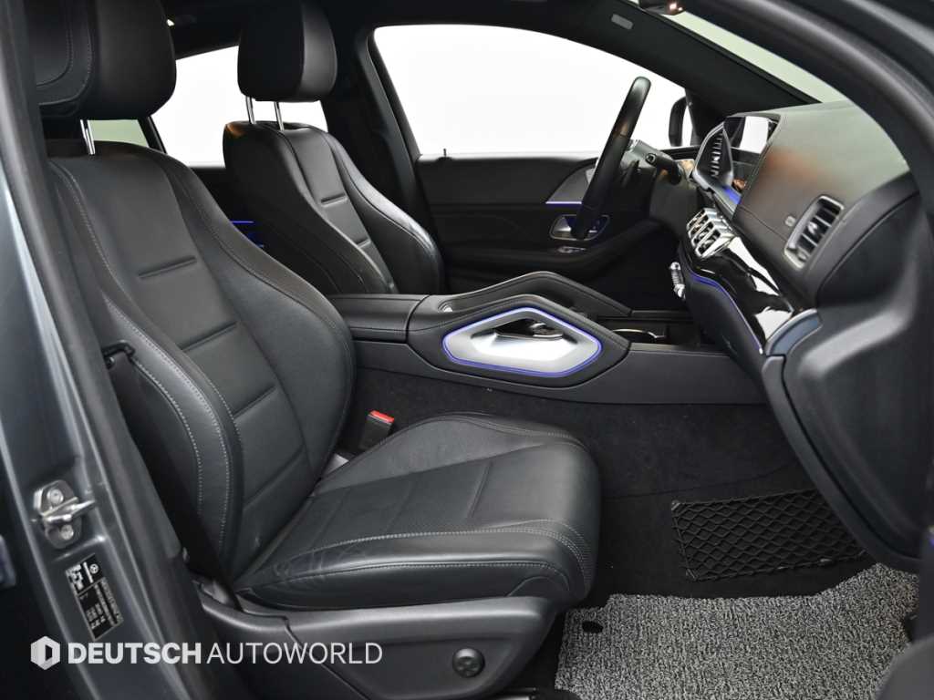Mercedes Benz GLE Class - Vista 10