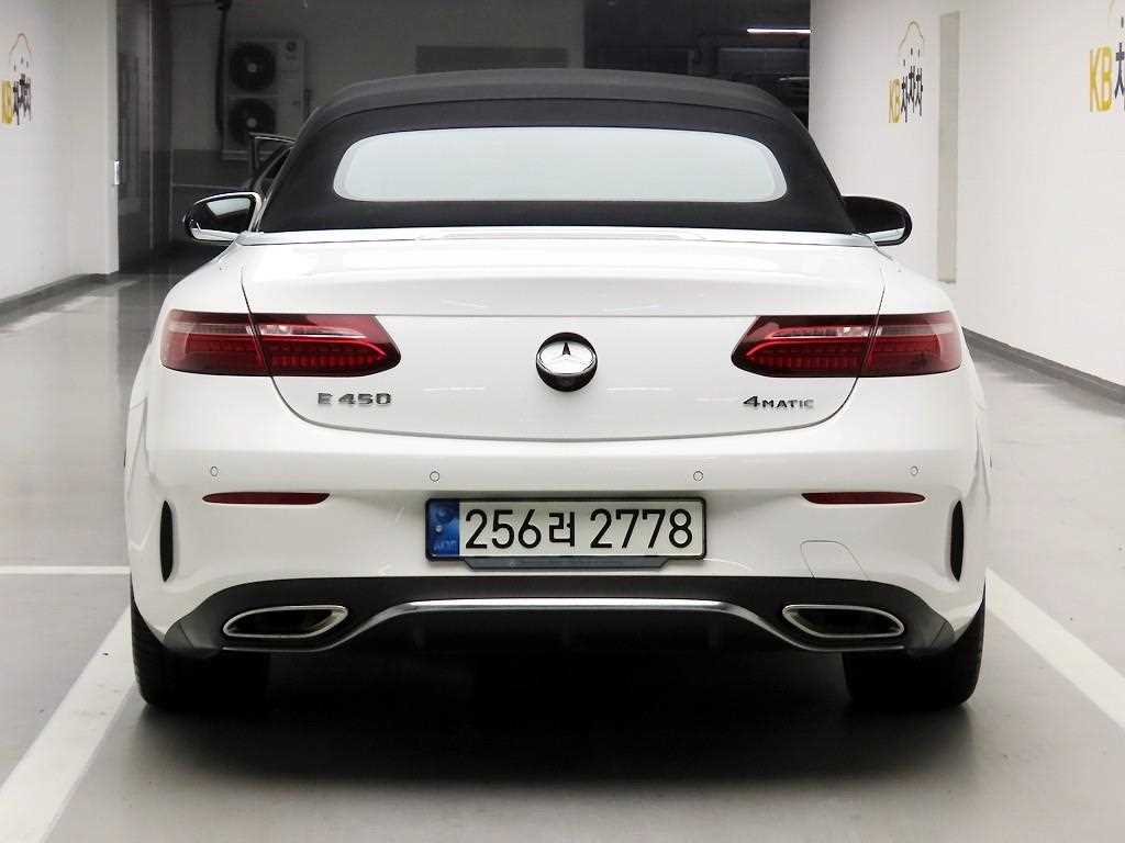 Mercedes Benz E class - Vista 3