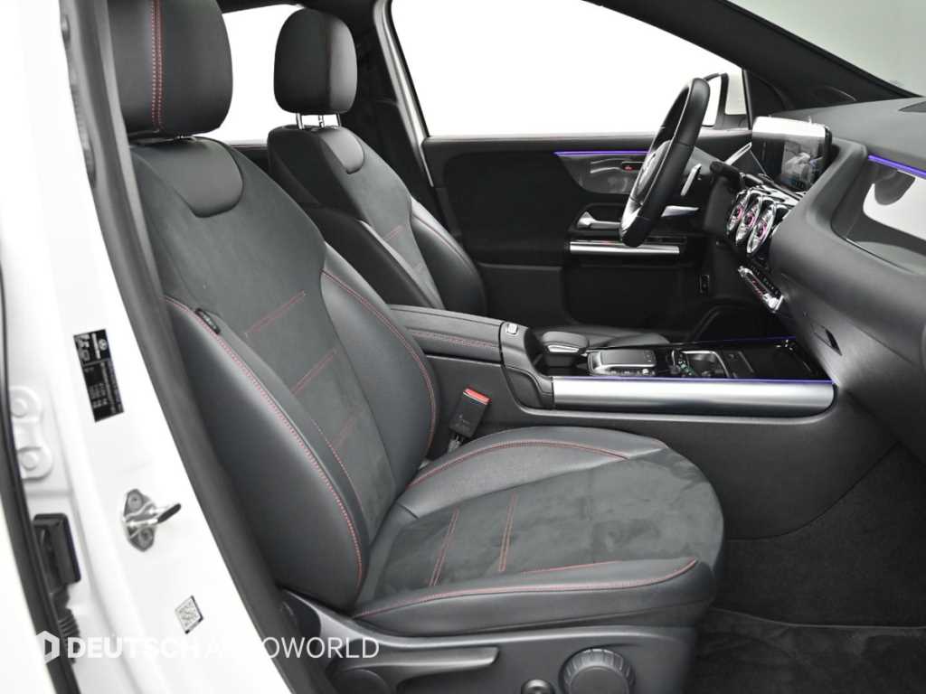 Mercedes Benz GLA Class - Vista 10