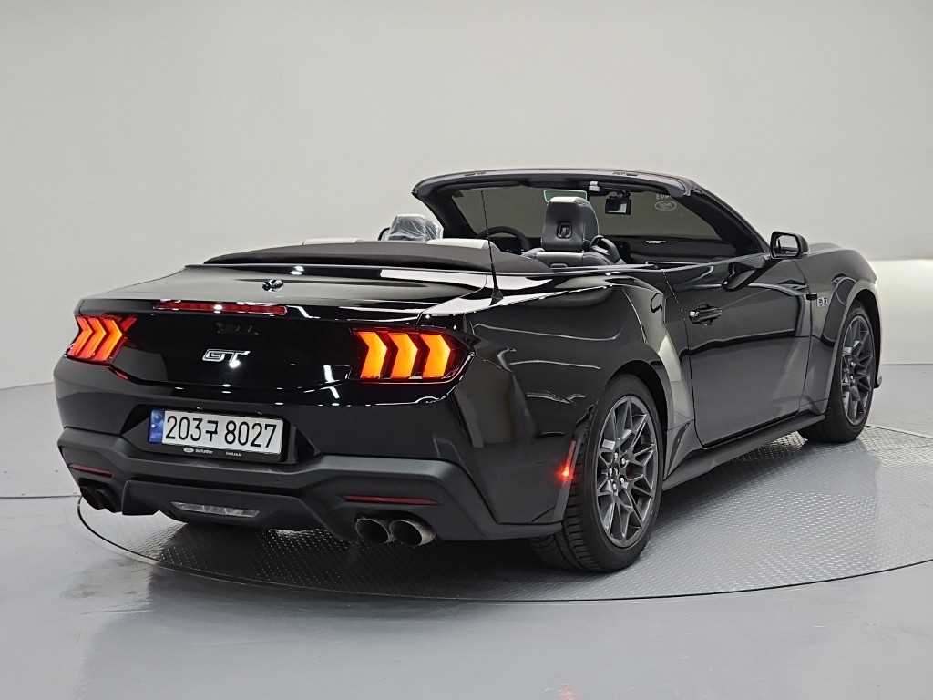 Ford Mustang - Vista 4