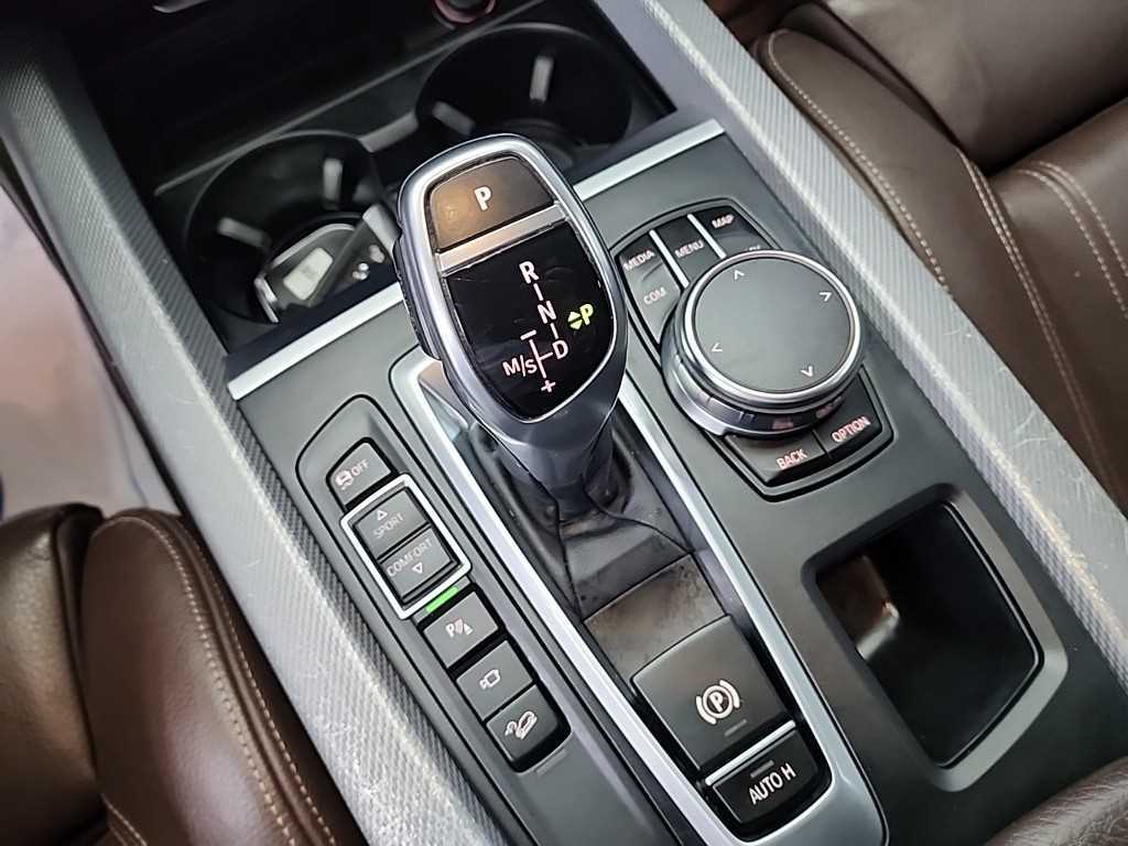 BMW X5 - Vista 8