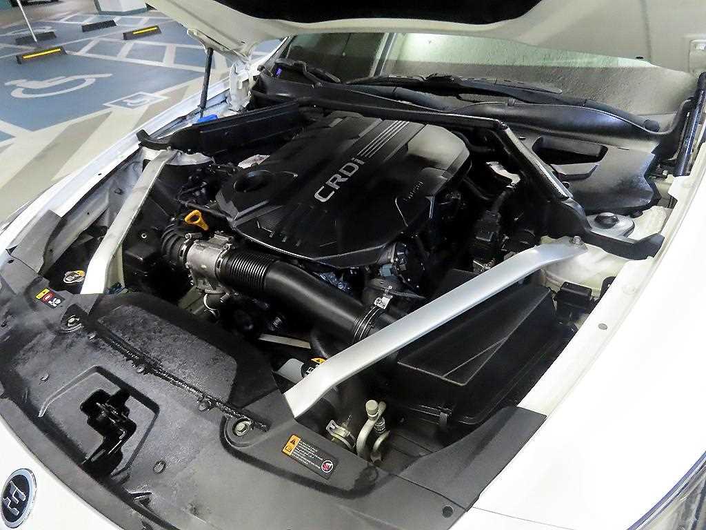 KIA Stinger 2018 Blanco - Importación desde Corea - HF Imports Iquique - Foto 19