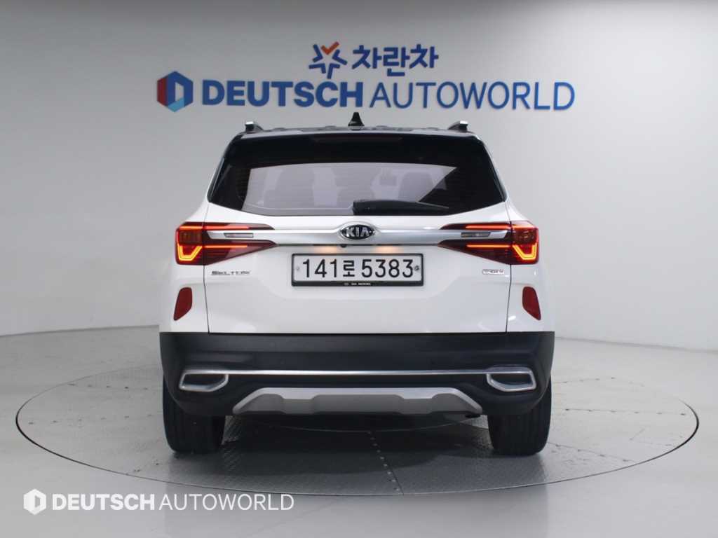 KIA Seltos - Vista 3