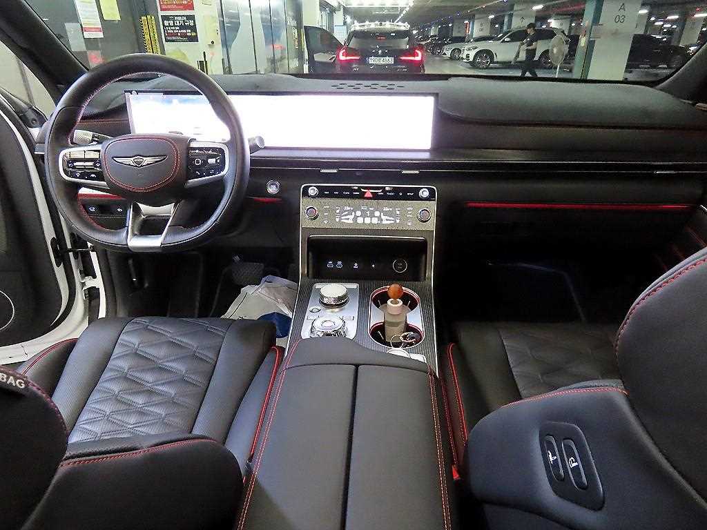Genesis GV80 - Vista 10