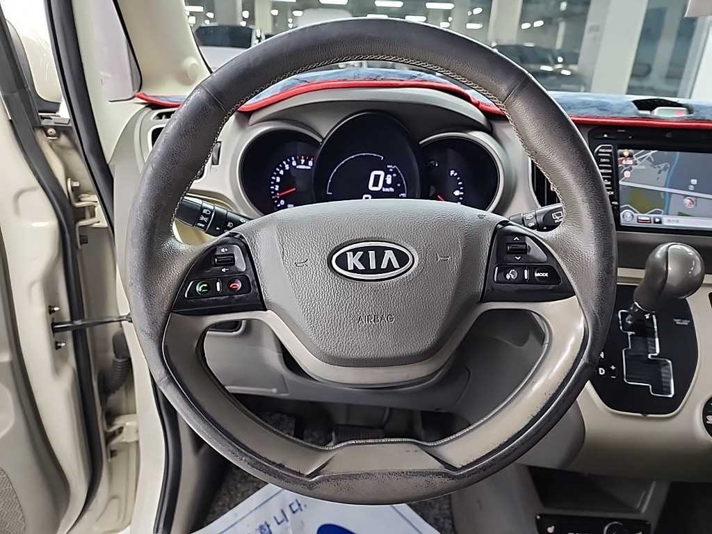KIA Ray - Vista 9
