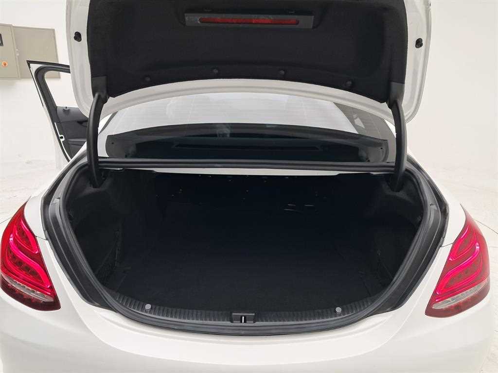 Mercedes Benz C Class 2017 Blanco - Importación desde Corea - HF Imports Iquique - Foto 18