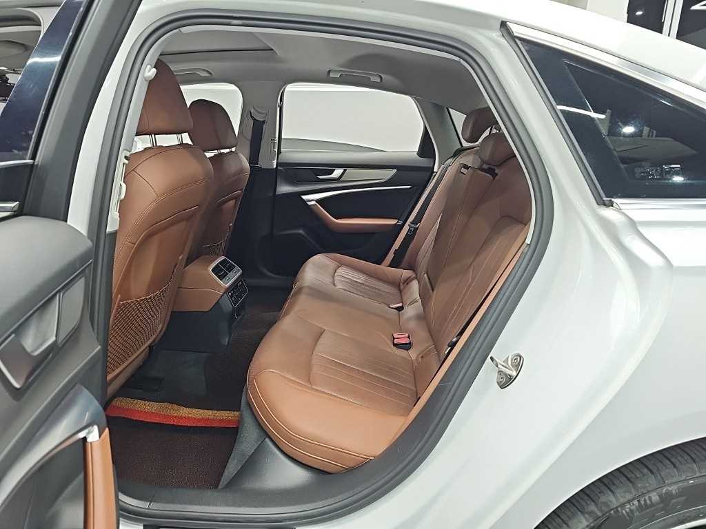 Audi A6 - Vista 12