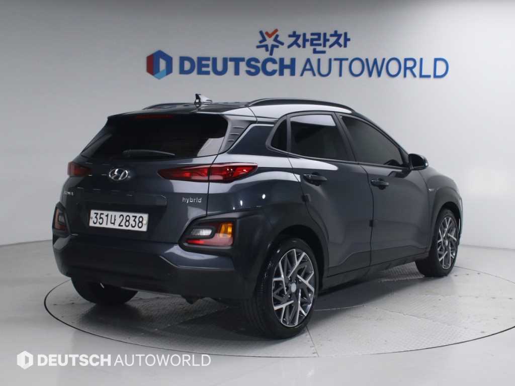 HYUNDAI Kona - Vista 2