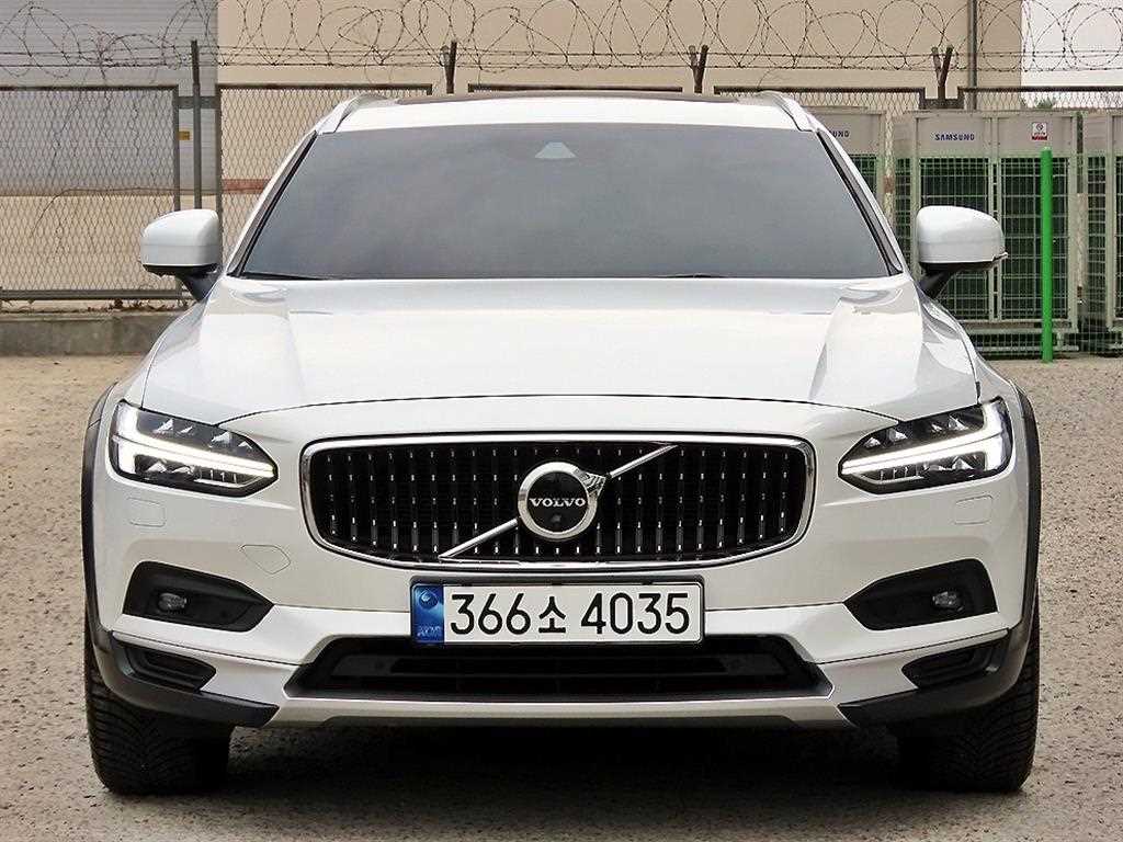 Volvo V90 2021 Blanco - Importación desde Corea - HF Imports Iquique - Foto 1