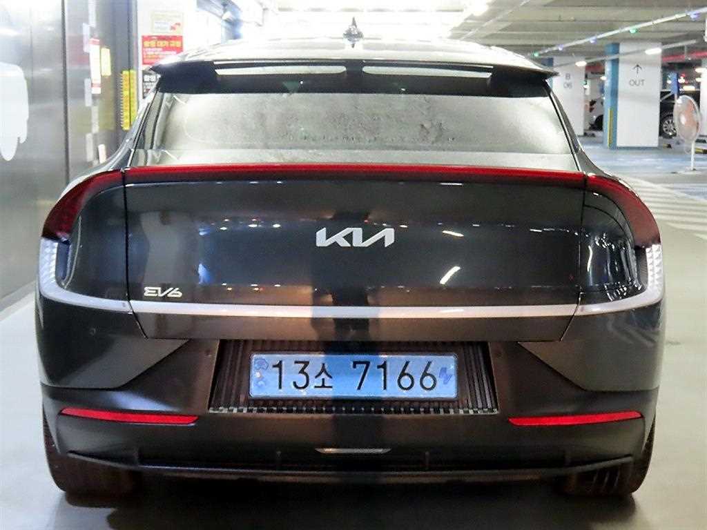 KIA EV6 - Vista 5