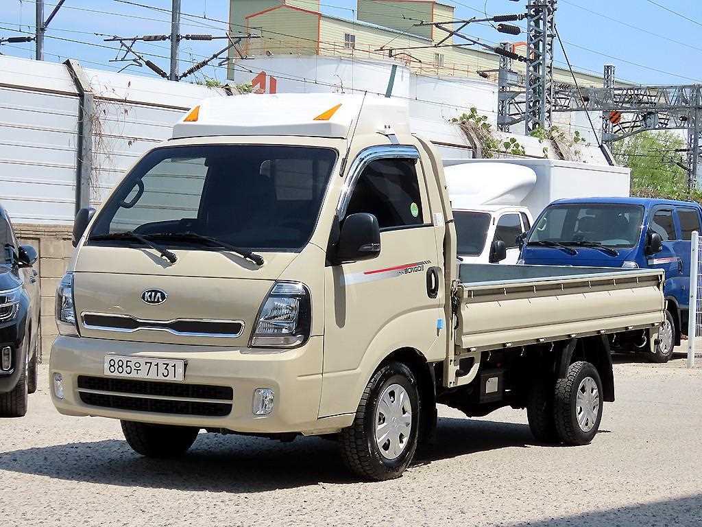 Small Truck Cargo (small) - Vista 2