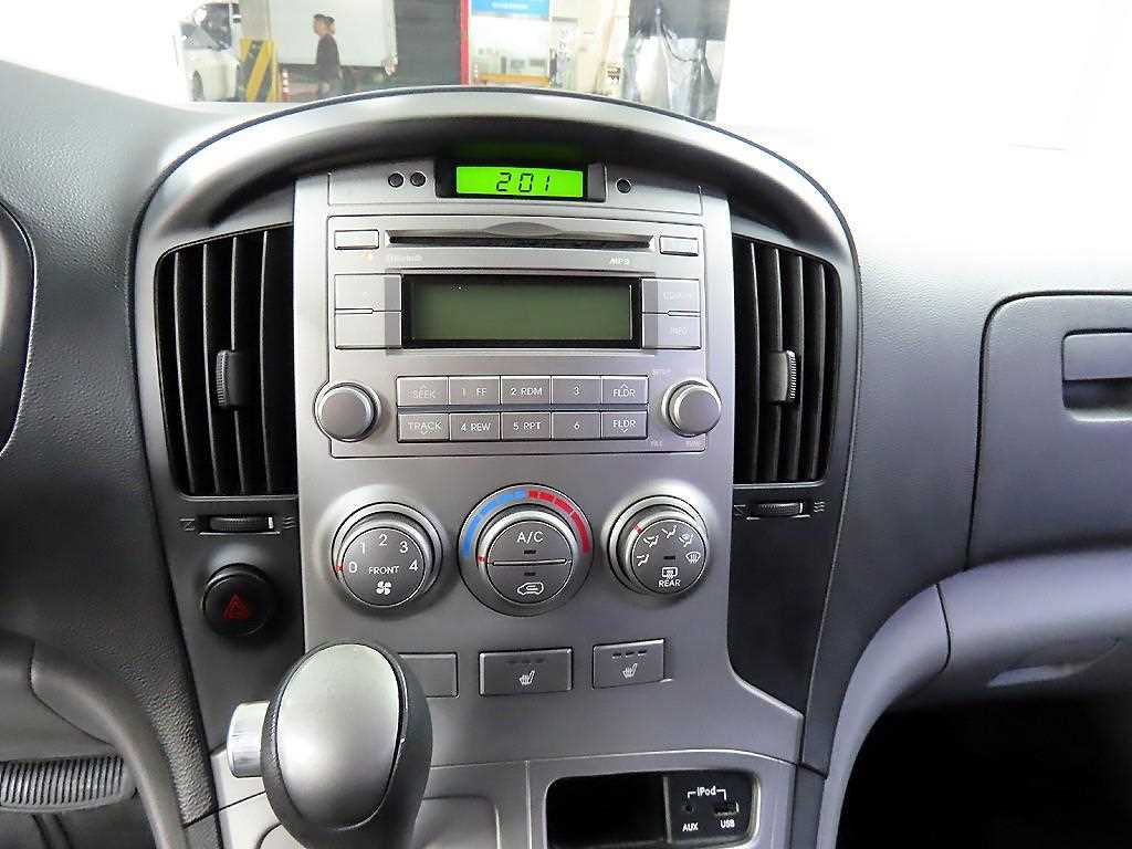 HYUNDAI Starex 2016 - Importación desde Corea - HF Imports Iquique - Foto 13