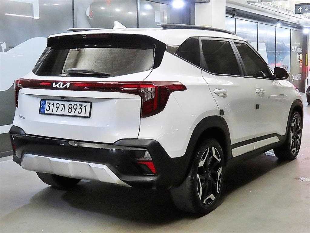KIA Seltos - Vista 4