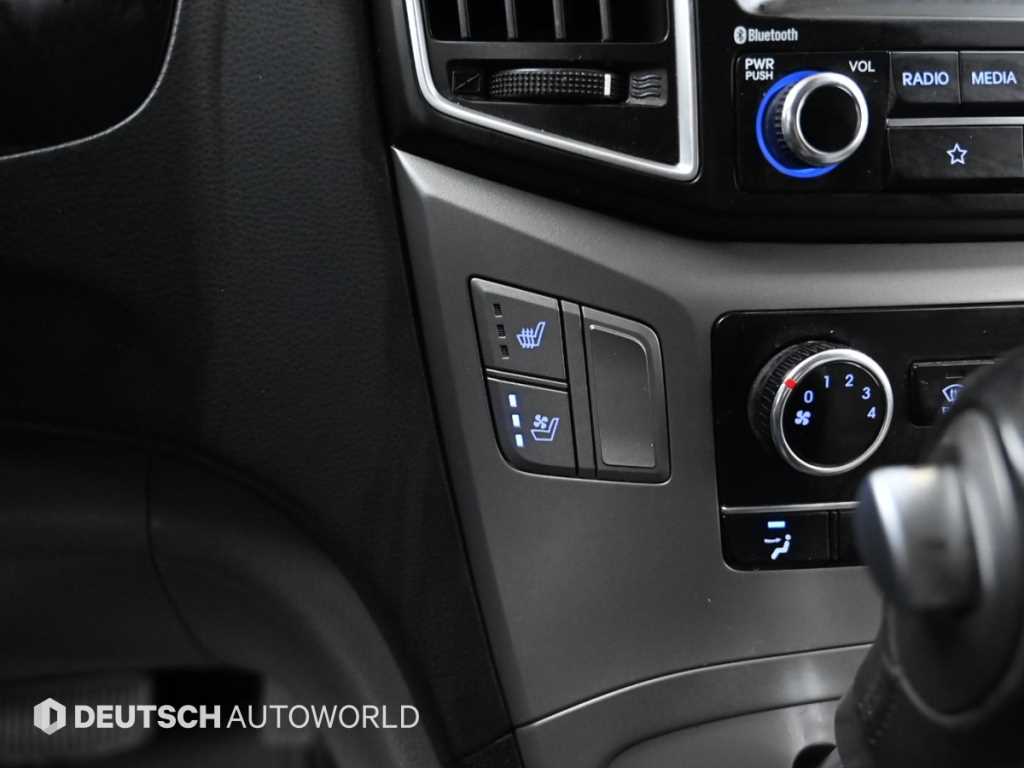 HYUNDAI Starex 2019 Plateado - Importación desde Corea - HF Imports Iquique - Foto 17