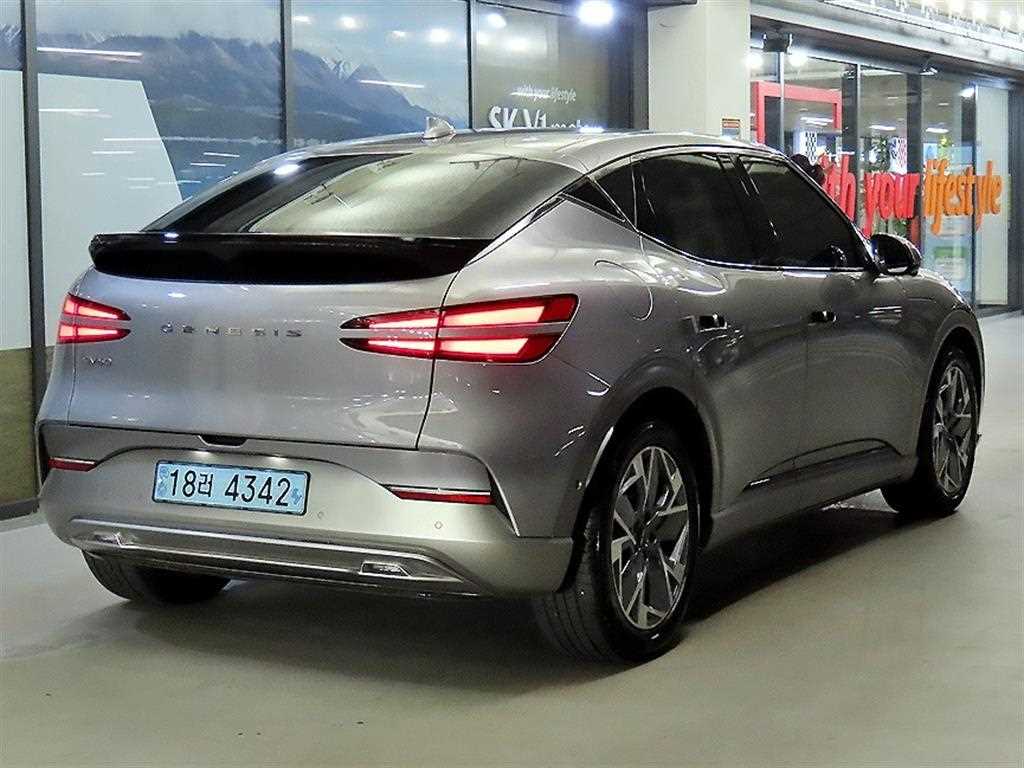 Genesis GV60 - Vista 4