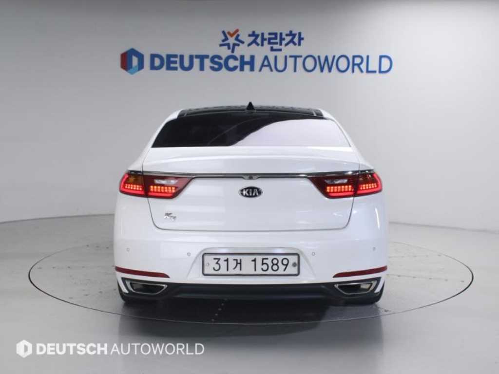 KIA K7 - Vista 4