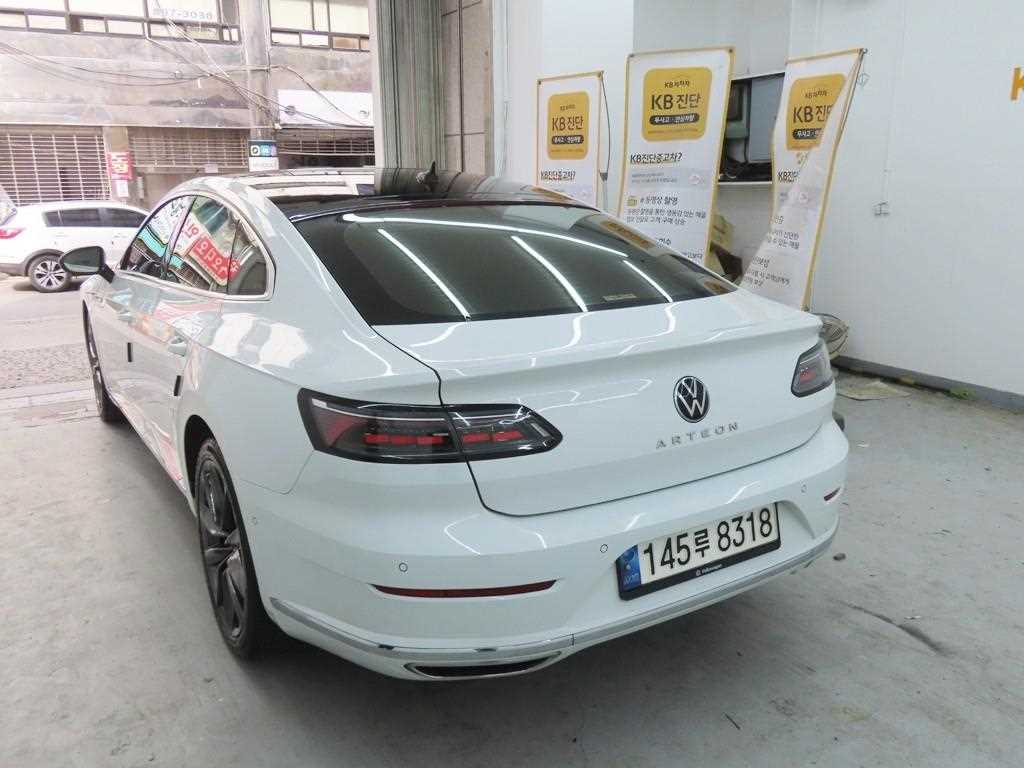 Volkswagen Arteon - Vista 4