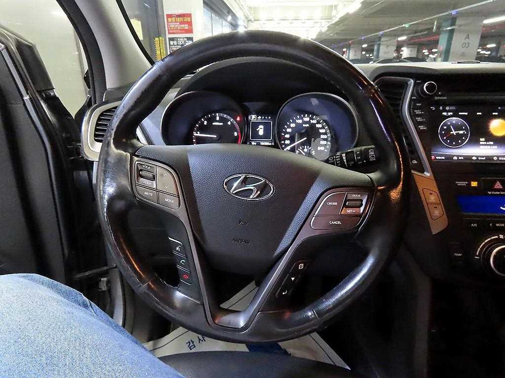 HYUNDAI Santa Fe - Vista 8