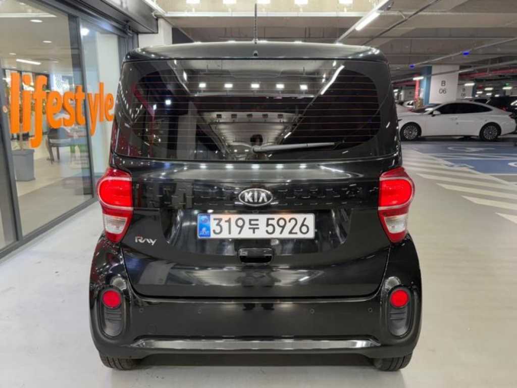 KIA Ray - Vista 5