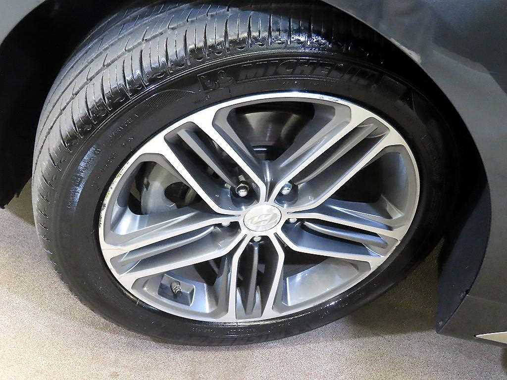 HYUNDAI Grandeur 2017 Gris - Importación desde Corea - HF Imports Iquique - Foto 20