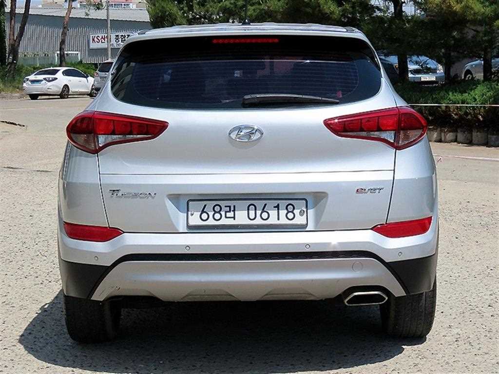 HYUNDAI Tucson - Vista 4