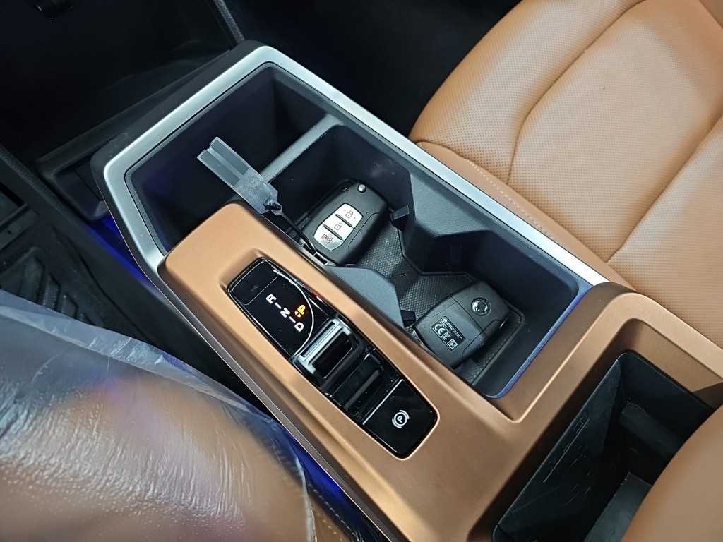 Ssangyong Torres - Vista 8